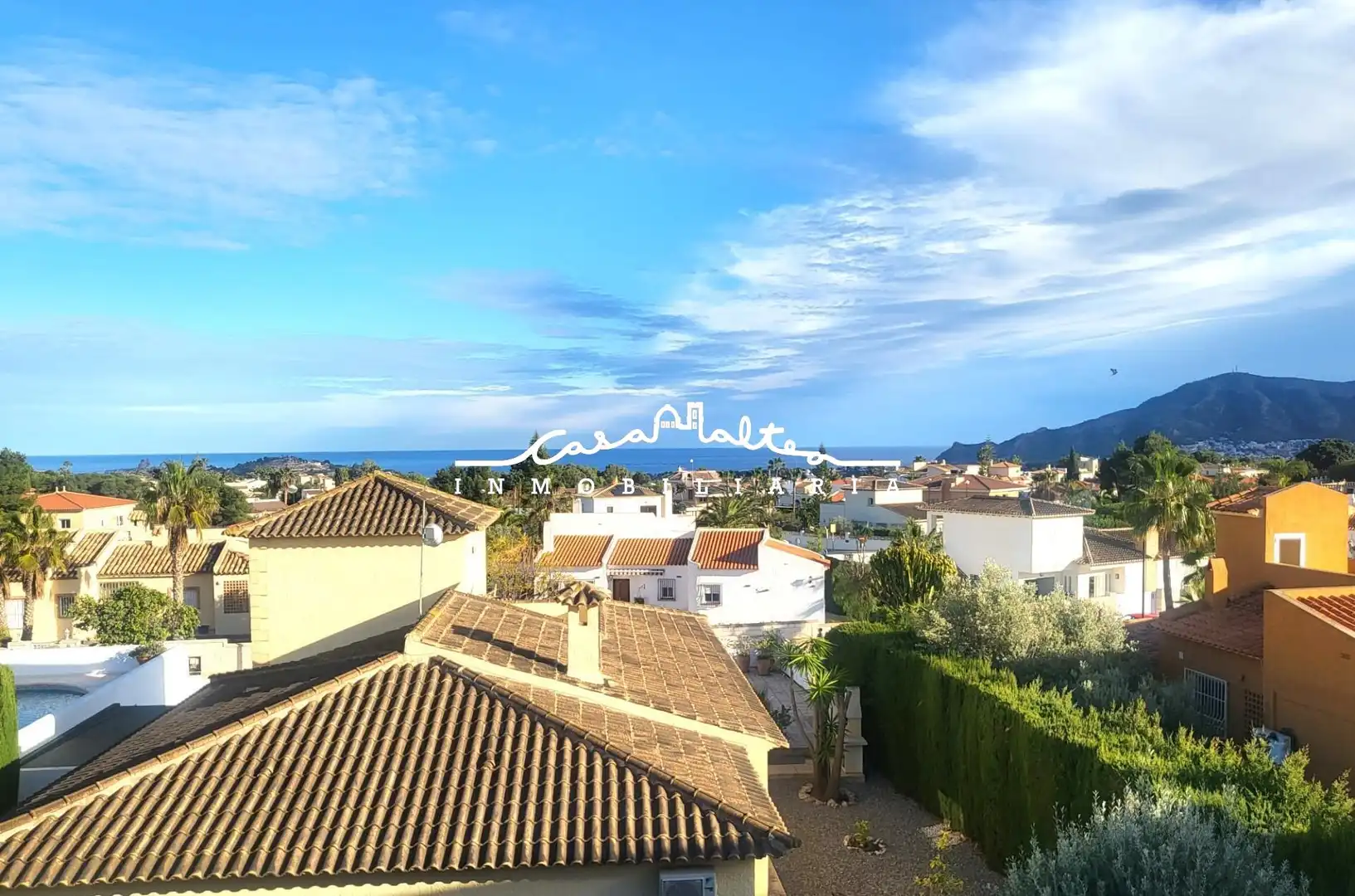 Exterior view of Houses for sale in L'Alfàs del Pi  with Private garden, Terrace and Swimming Pool