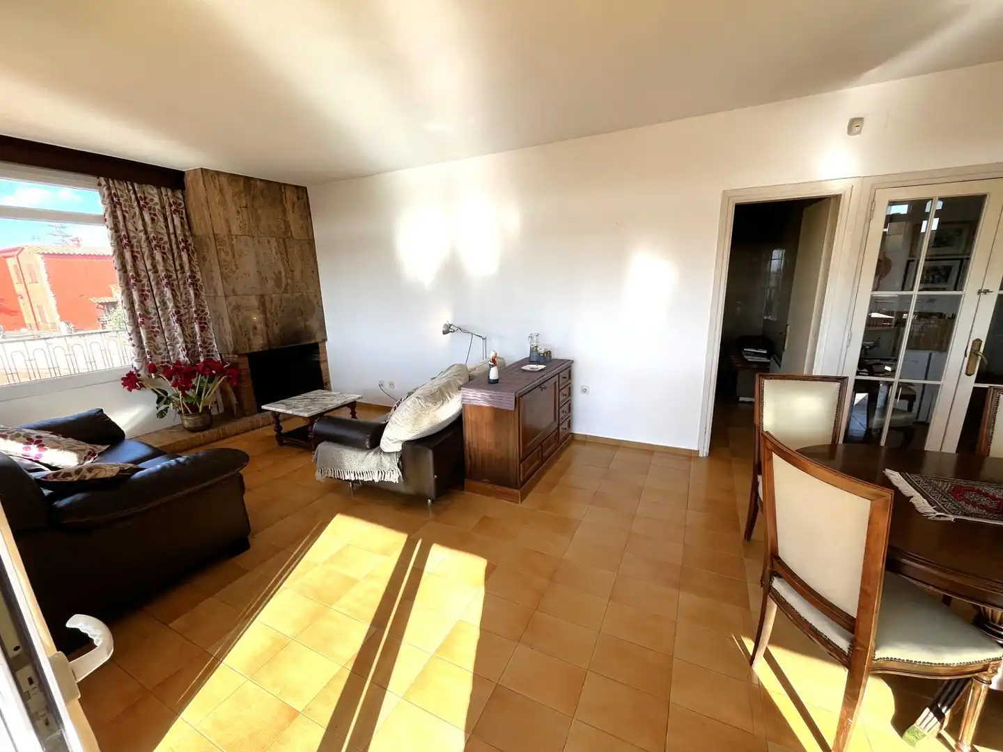 Sala d'estar de Casa o xalet en venda en Calonge i Sant Antoni amb Jardí privat, Terrassa i Traster