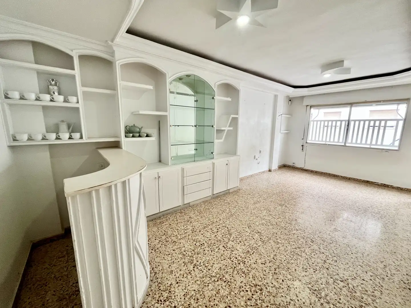 Flat with terrace for sale in Calle Perpendicular Maldonad 6