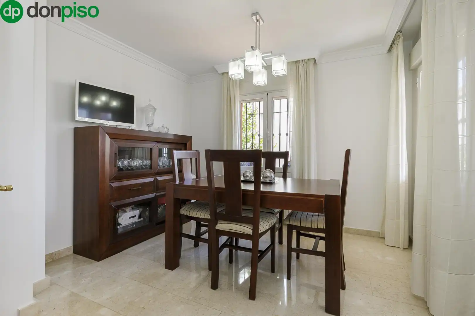 Detached house with terrace for sale in Calle Cerro Bufón, imagen 5