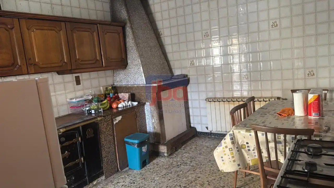 Cocina de Casa o chalet en venta en Sandiás con Calefacción y Jardín privado