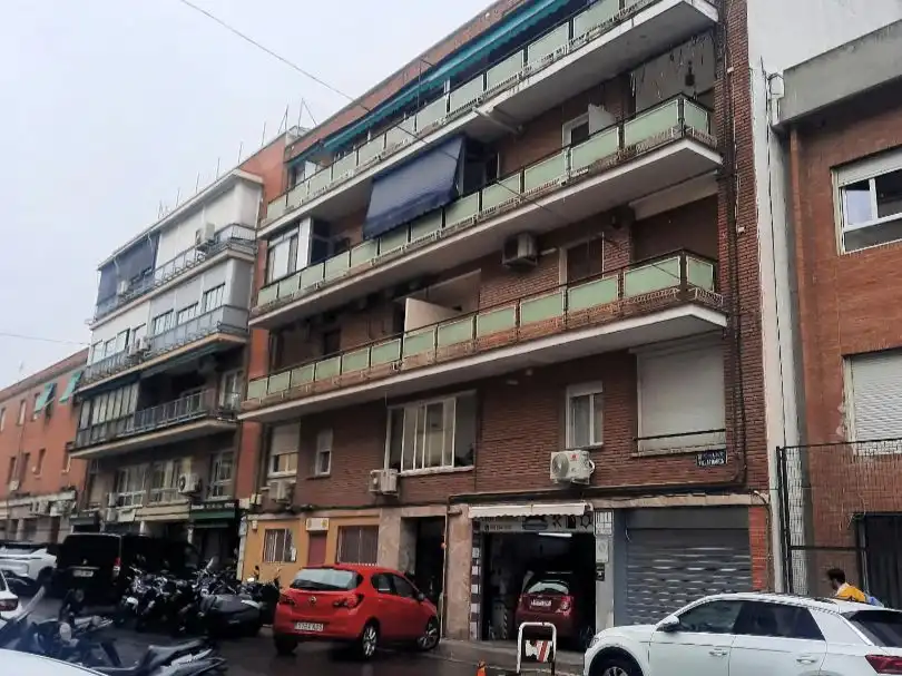 Exterior view of Flat for rent in Barrio de Salamanca