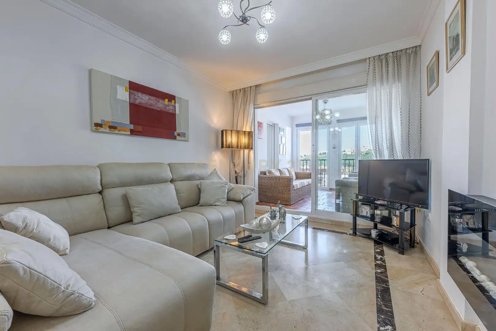 Apartamento con terraza en venta en El Castillo, imagen 6