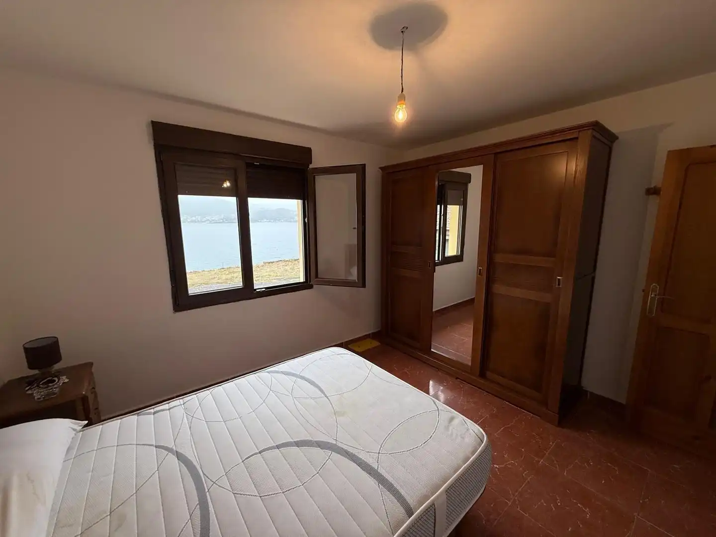 Schlafzimmer von Fabrik Grundstücke zum Verkauf in Outes