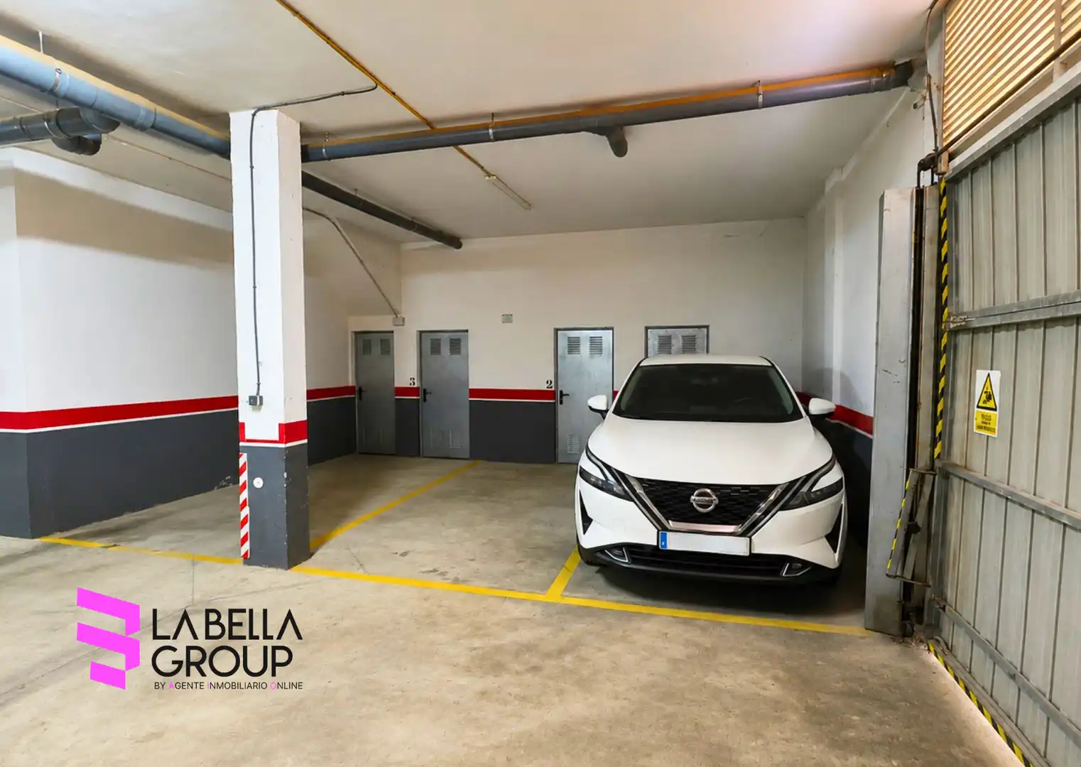 Parking of Flat for sale in Ruidera  with Terrace, Storage room and Community pool