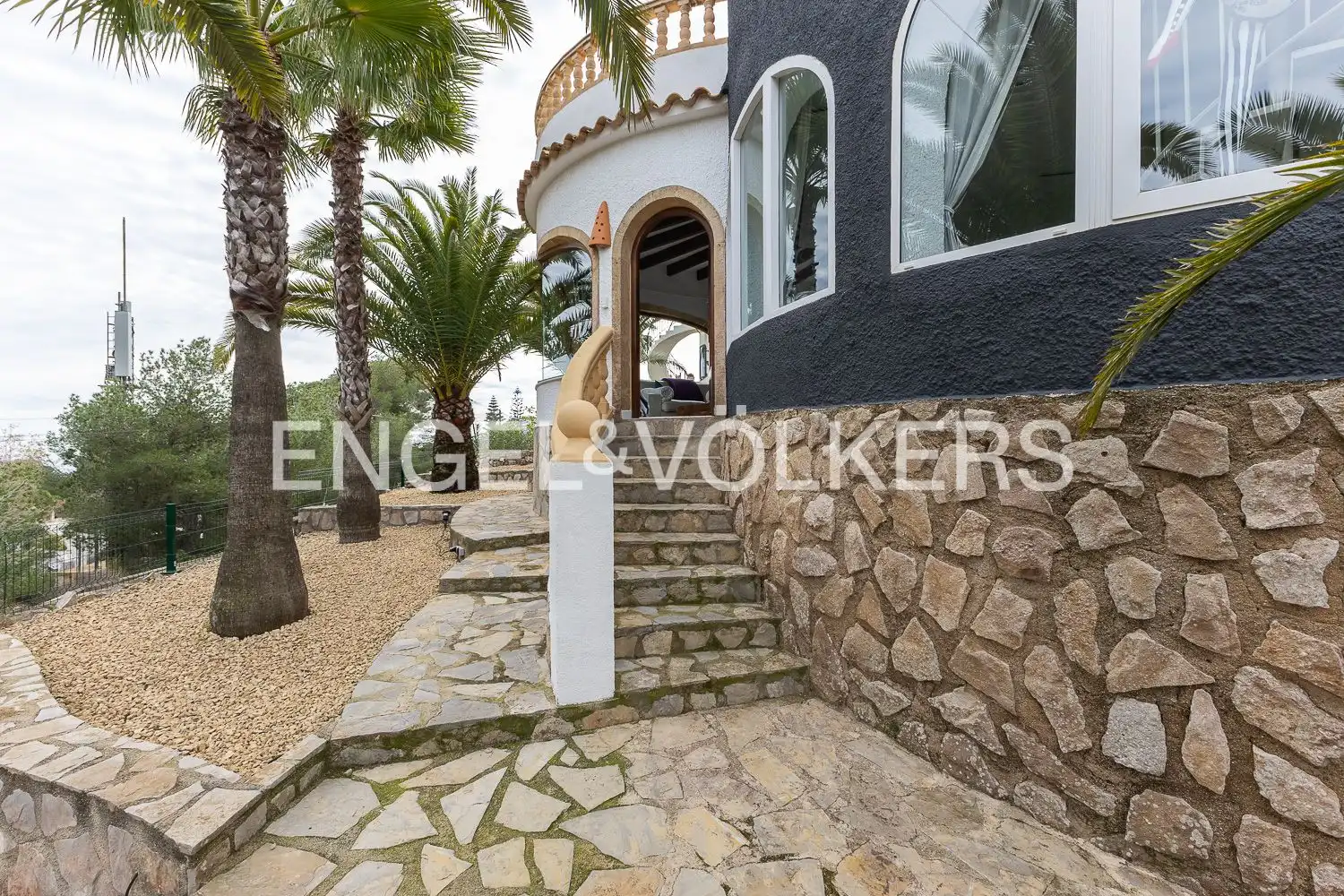 Houses for sale in Jávea / Xàbia  with Air Conditioner, Heating and Private garden