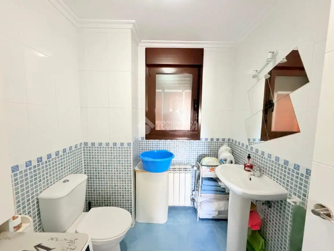 Baño de Piso en venta en Seseña con Aire acondicionado, Calefacción y Terraza