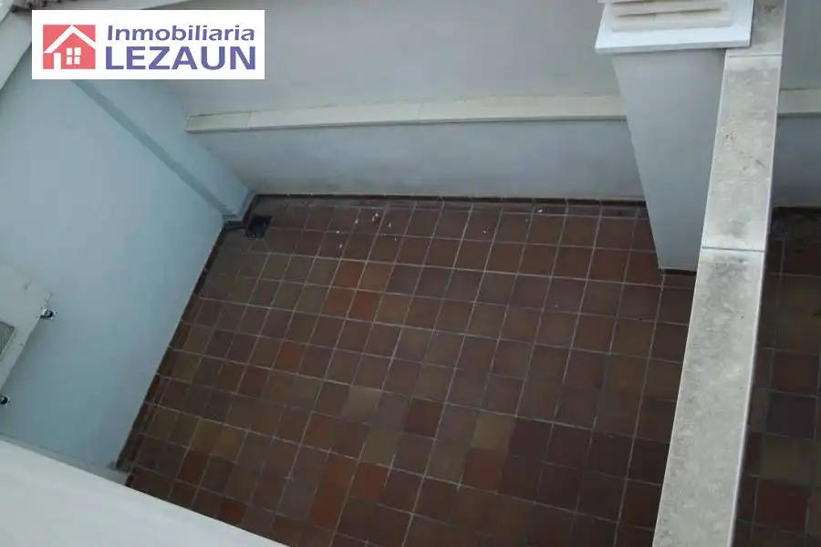 Apartamento en venta en Peralta / Azkoien con Aire acondicionado, Terraza y Trastero