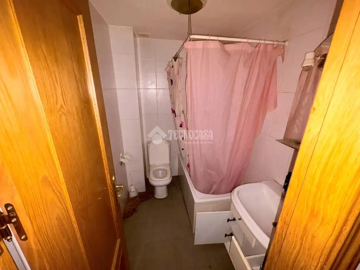Badezimmer von Wohnung zum Verkauf in Talavera de la Reina mit Klimaanlage, Heizung und Terrasse