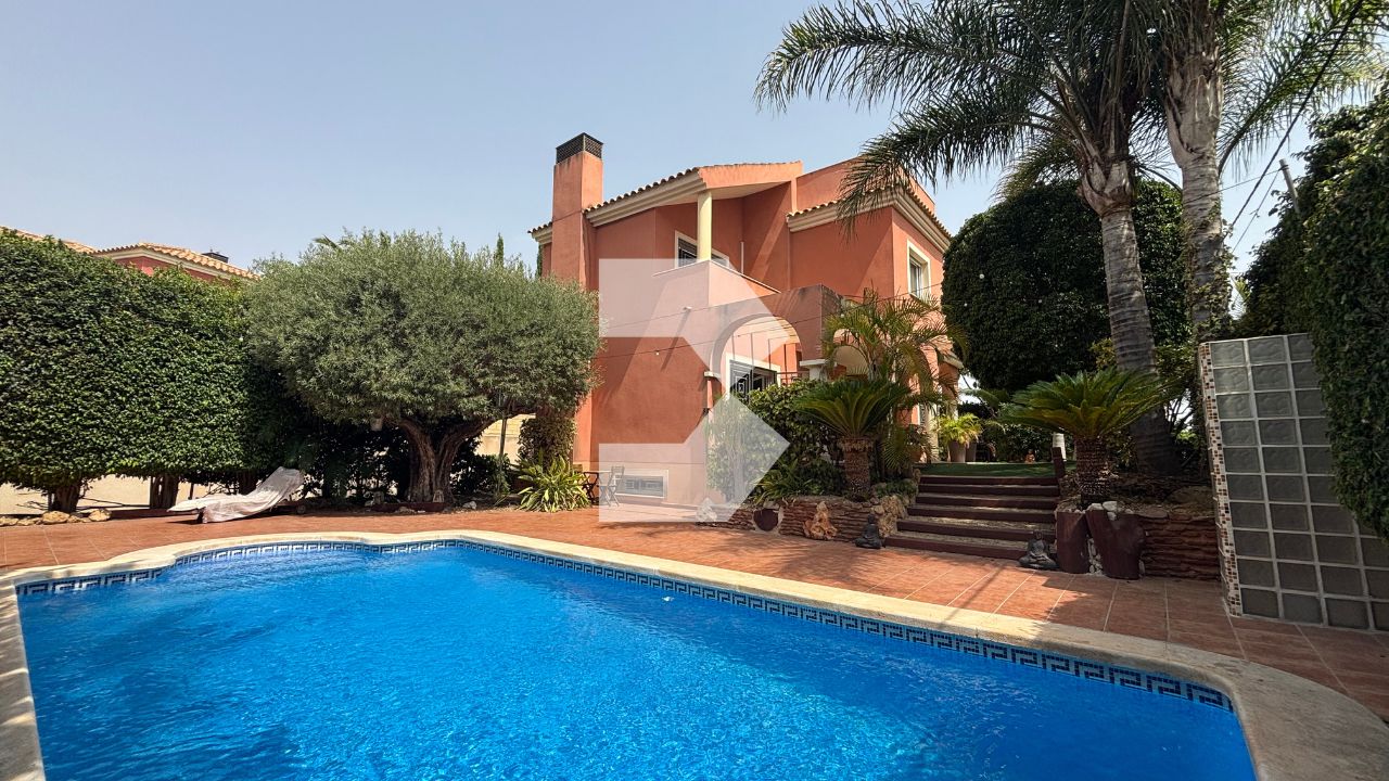 Jardí de Casa o xalet en venda en Sant Joan d'Alacant amb Jardí privat, Terrassa i Piscina