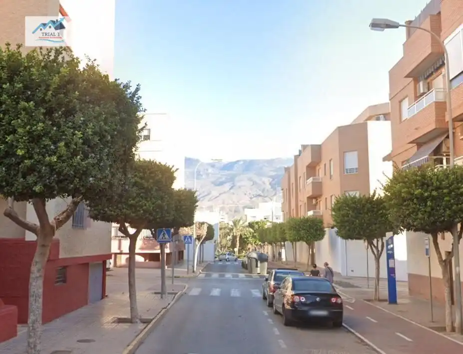 Flat with lift for sale in Calle VENEZUELA (E), imagen 3