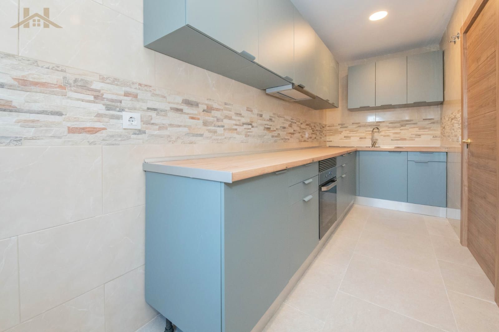 Cocina de Piso en venta en Móstoles con Aire acondicionado, Calefacción y Horno