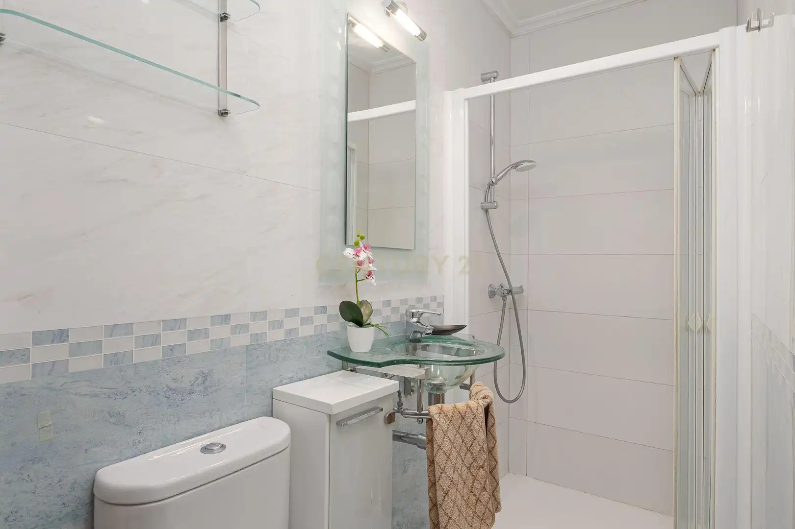 Bany de Apartament en venda en Donostia - San Sebastián  amb Forn, Rentadora i Microones