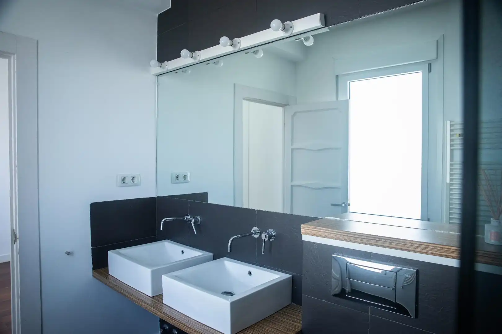 Baño de Ático en venta en Madrid con Aire acondicionado, Calefacción y Parquet