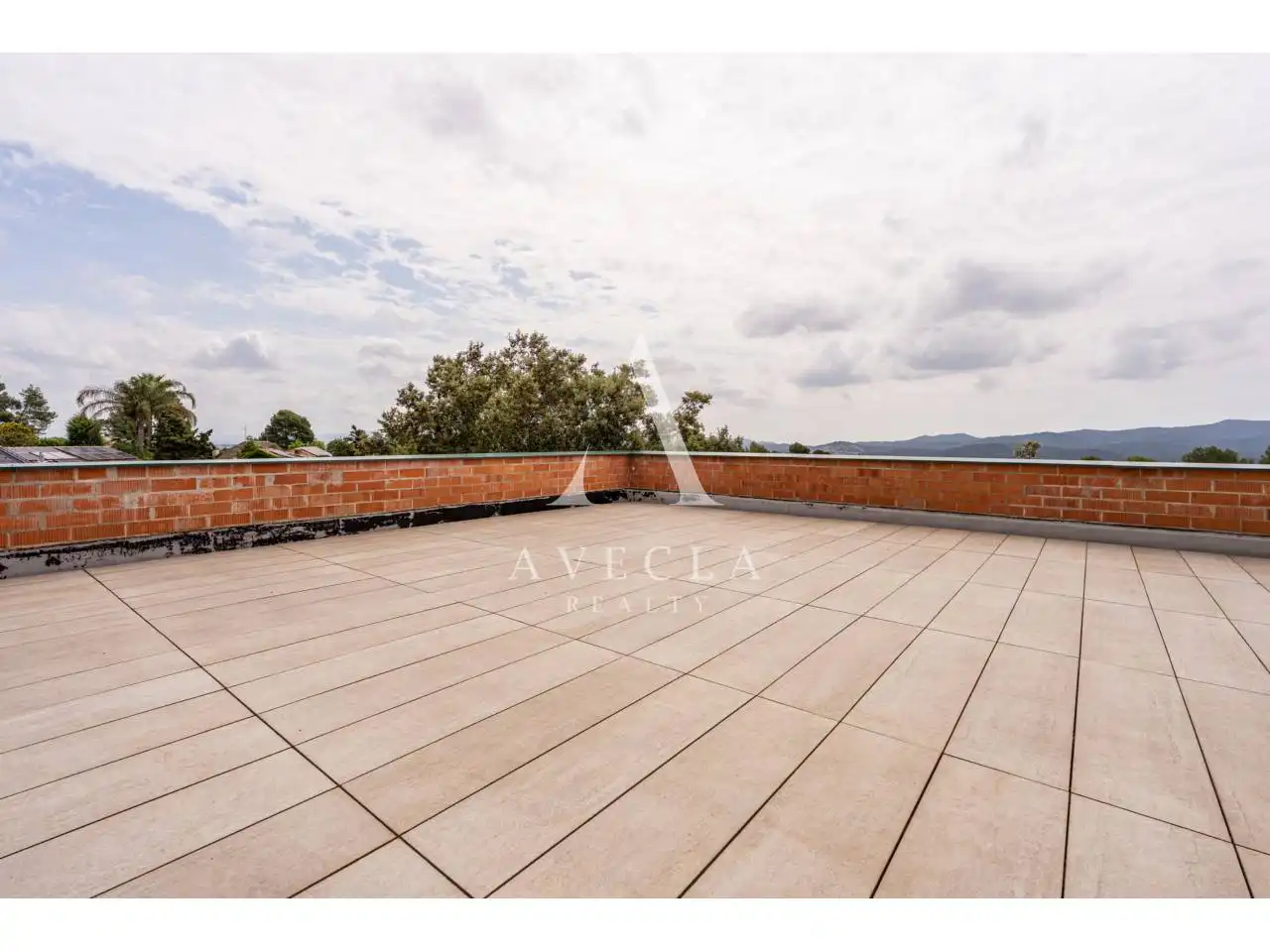 Terrasse von Haus oder Chalet zum Verkauf in Cerdanyola del Vallès mit Klimaanlage, Heizung und Privatgarten