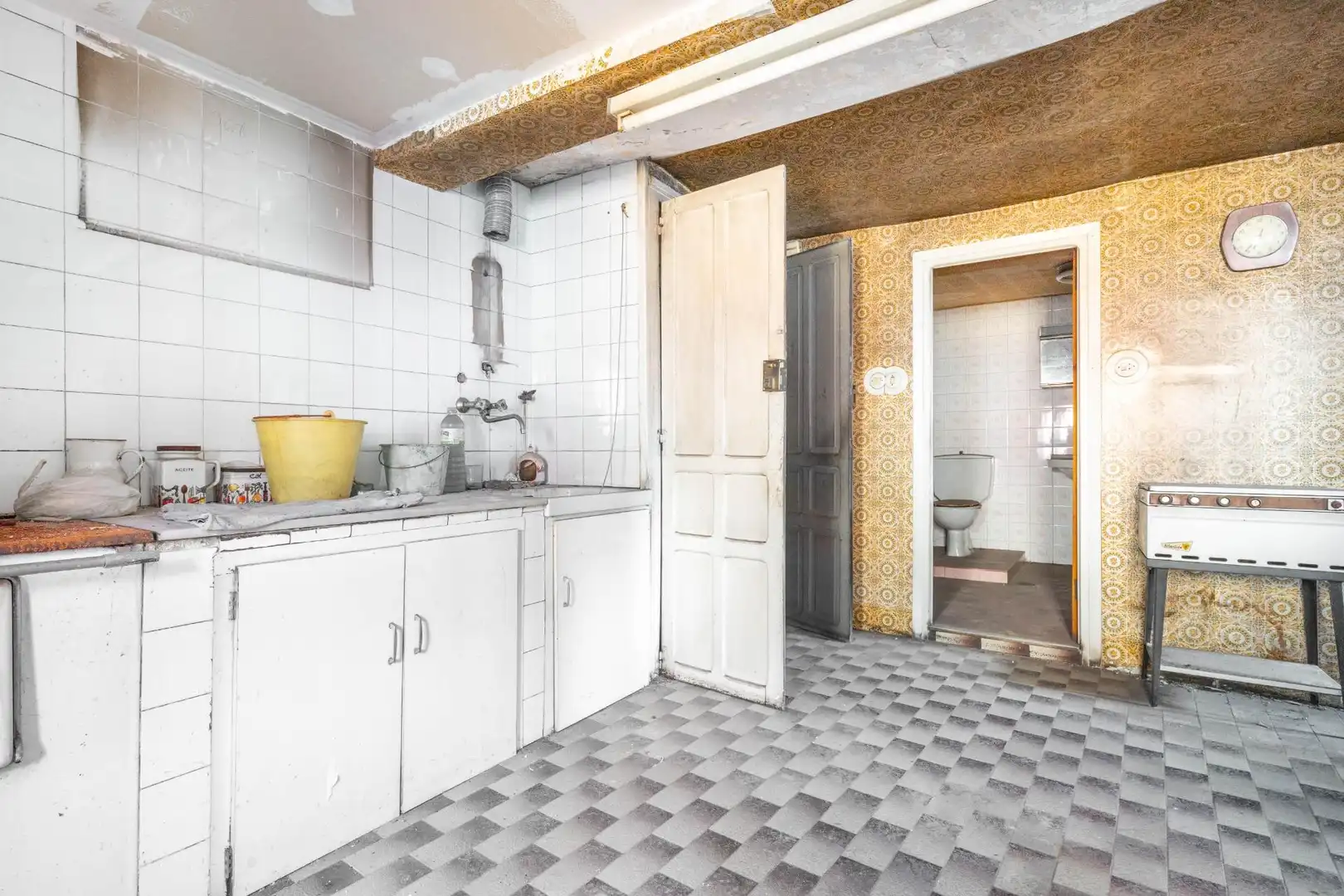 Gebäude zum Verkauf in Calle de Valentín Ochoa, 4, La Felguera