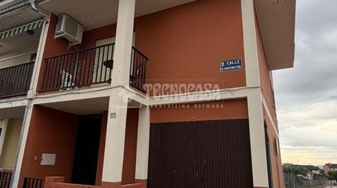 Foto 3 de Casa adosada en venta en Candeleda, Ávila