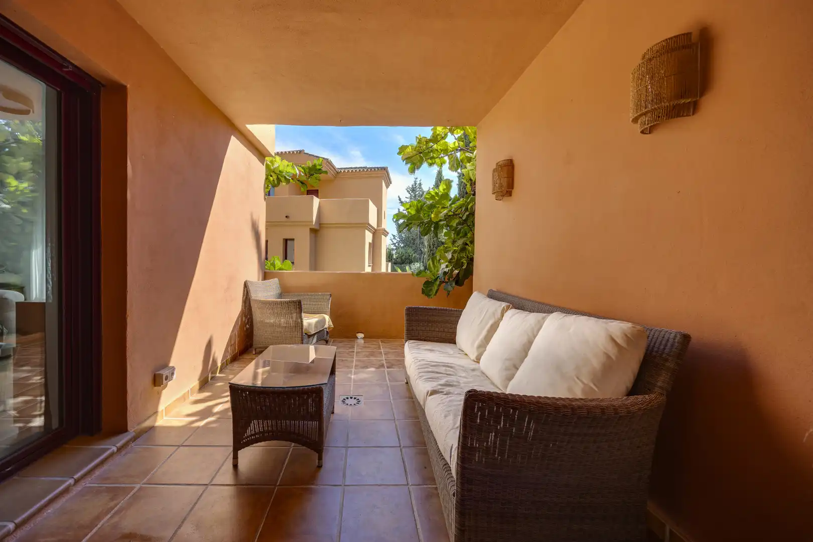 Terraza de Apartamento en venta en Benahavís con Aire acondicionado, Terraza y Piscina