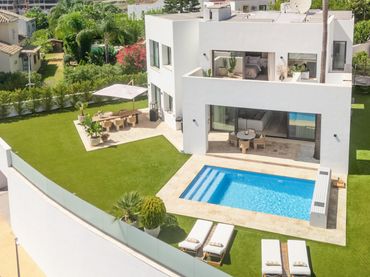 Casa amb piscina en venda a La Alquería