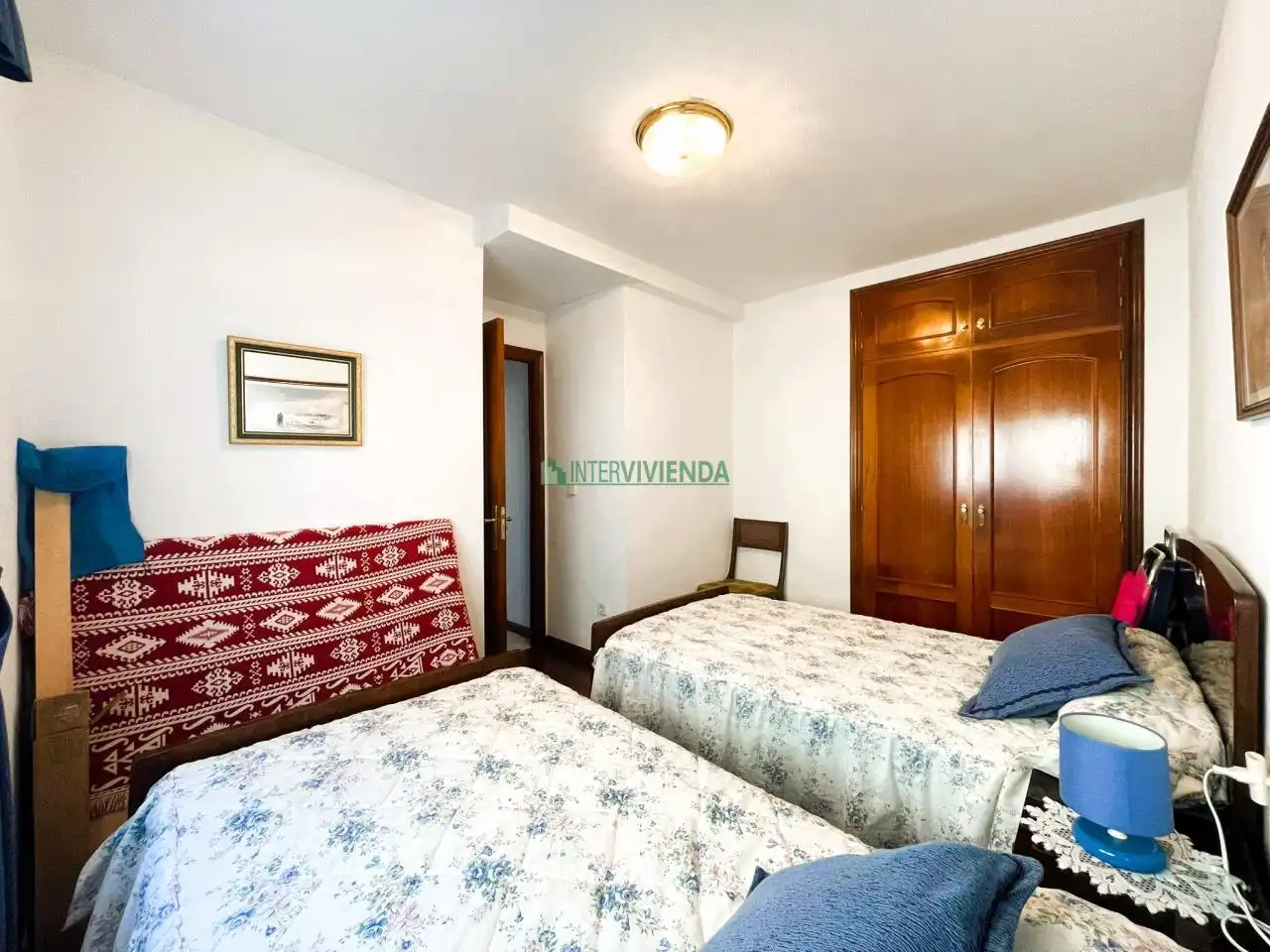 Habitación de Planta baja en venta en Nigrán con Terraza, Trastero y Balcón