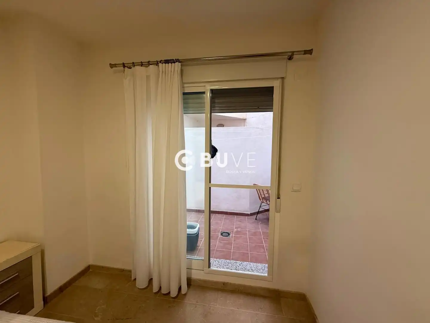 Bedroom of Flat for sale in Ador  with Air Conditioner, Terrace and Furnished