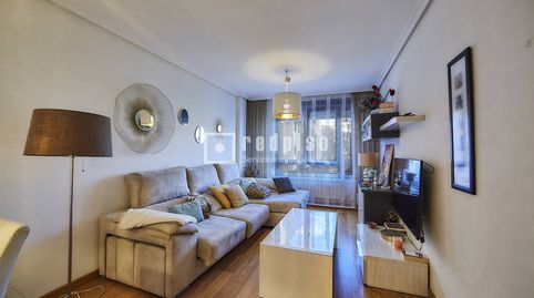 Foto 2 de Piso en venta en Ambrosía, La Victoria - Puente Jardín, Valladolid Capital