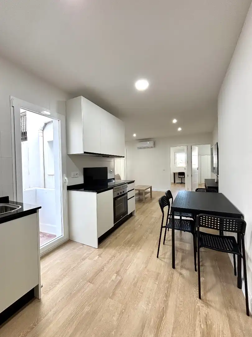 Cocina de Piso de alquiler en Plasencia con Aire acondicionado, Calefacción y Parquet