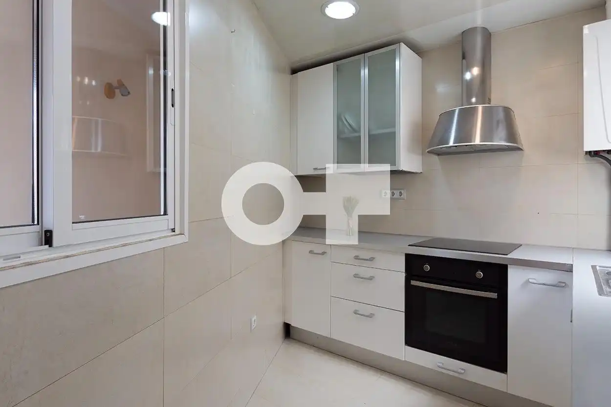 Cocina de Ático en venta en Castelldefels con Calefacción, Parquet y Terraza