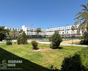 Vista exterior de Apartament en venda en Ayamonte amb Jardí privat, Terrassa i Piscina comunitària