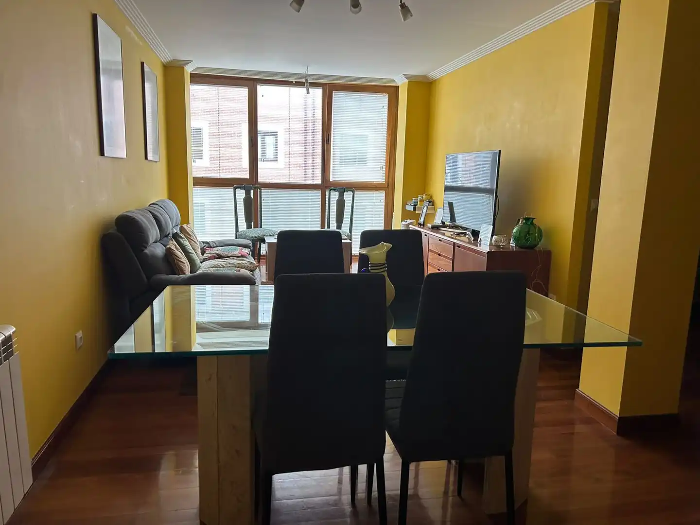 Comedor de Piso en venta en Voto con Calefacción, Amueblado y Piscina comunitaria
