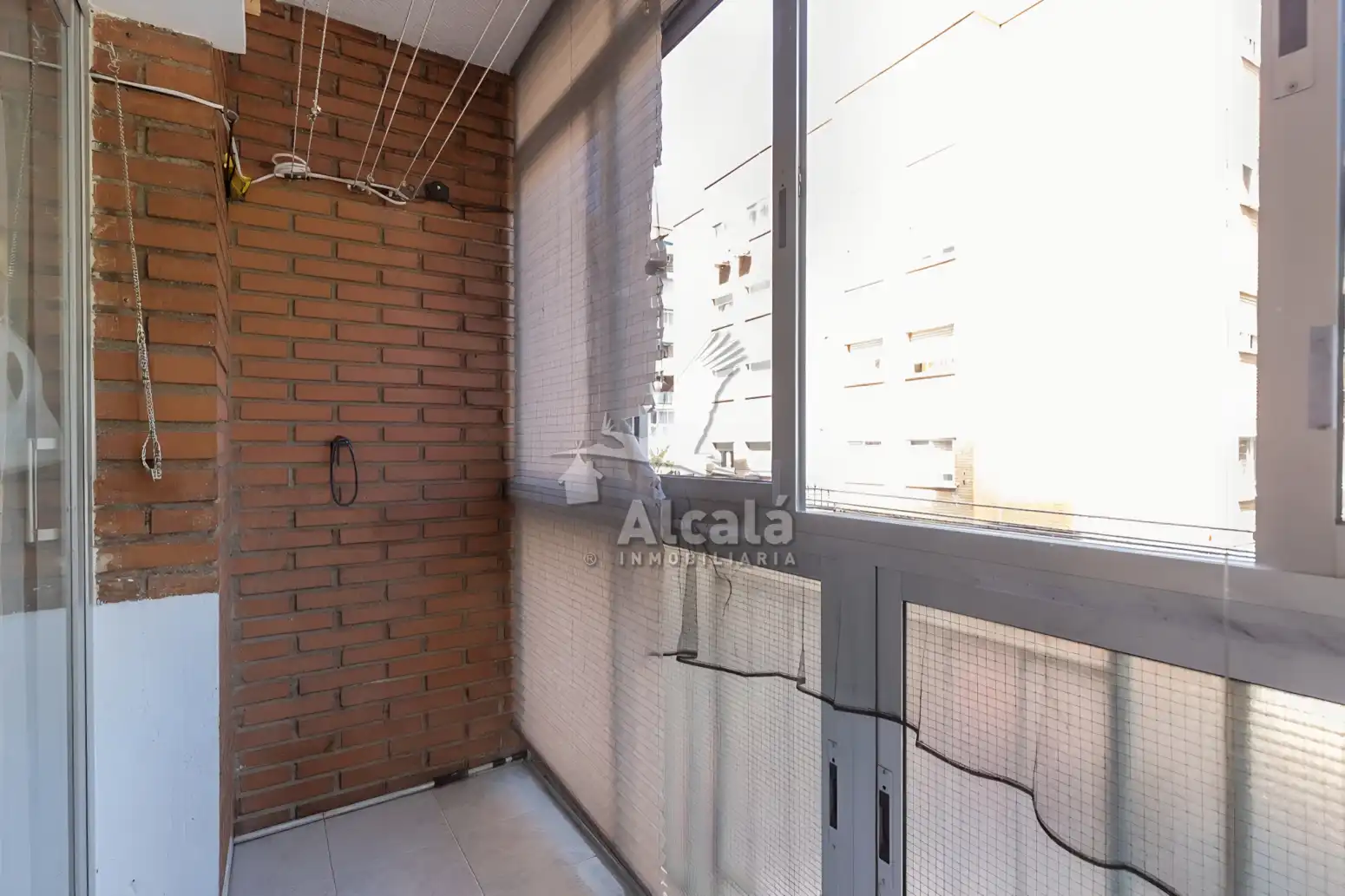 Dormitori de Pis en venda en Alcalá de Henares amb Aire condicionat, Calefacció i Terrassa