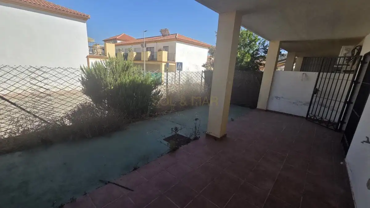 Terrassa de Casa o xalet en venda en Pizarra amb Terrassa i Moblat