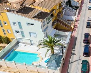 Exterior view of Single-family semi-detached for sale in Torrevieja  with Air Conditioner, Private garden and Terrace