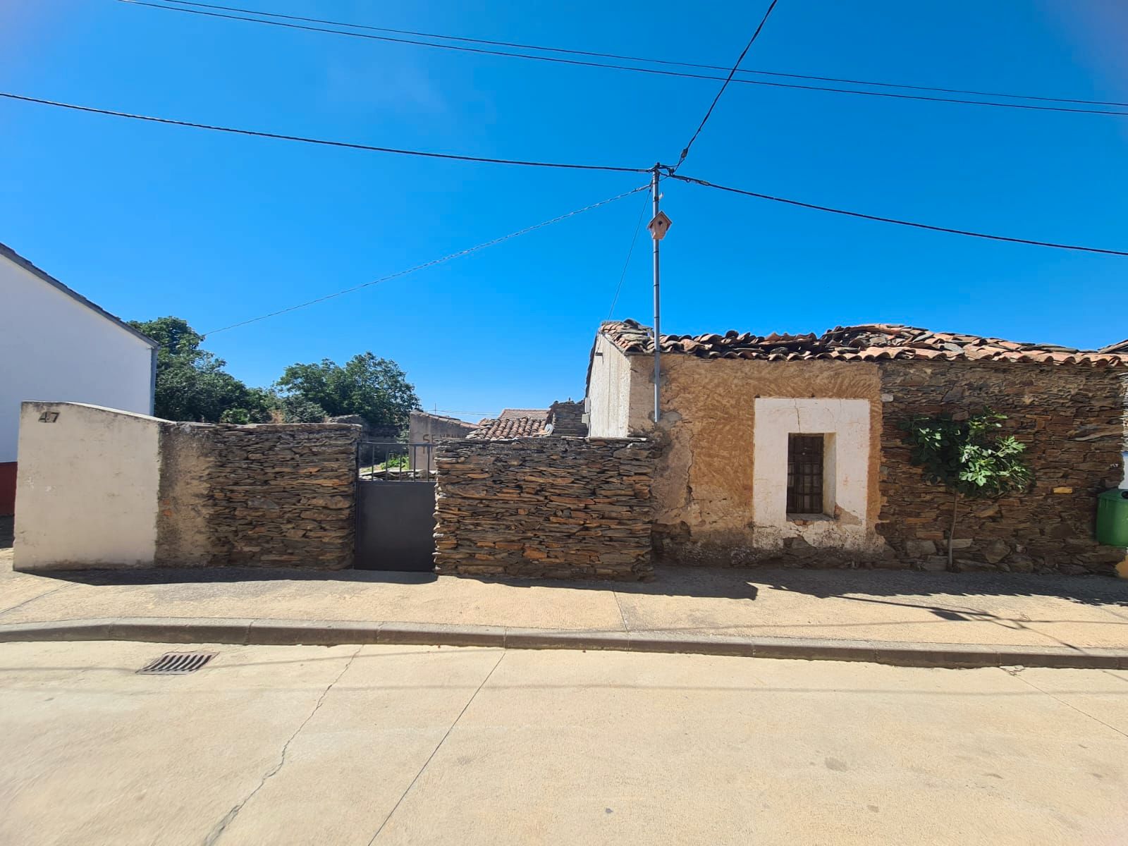 Exterior view of Industrial land for sale in Guijuelo