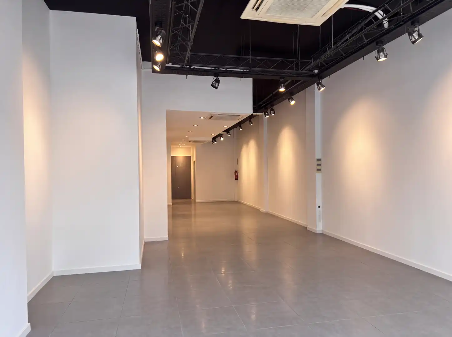 Locale commerciale in affitto a Puerto de Sagunto - AV NUEVE OCTUBRE, imagen 3