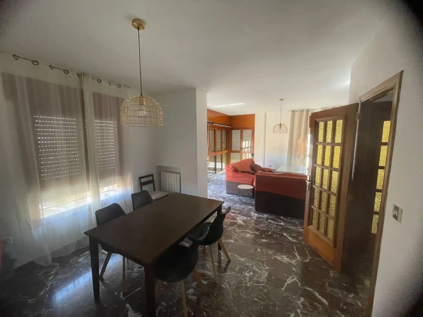 Comedor de Piso en venta en Baza con Calefacción, Trastero y Horno