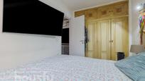 Bedroom of Flat for sale in  Madrid Capital  with Air Conditioner, Heating and Furnished