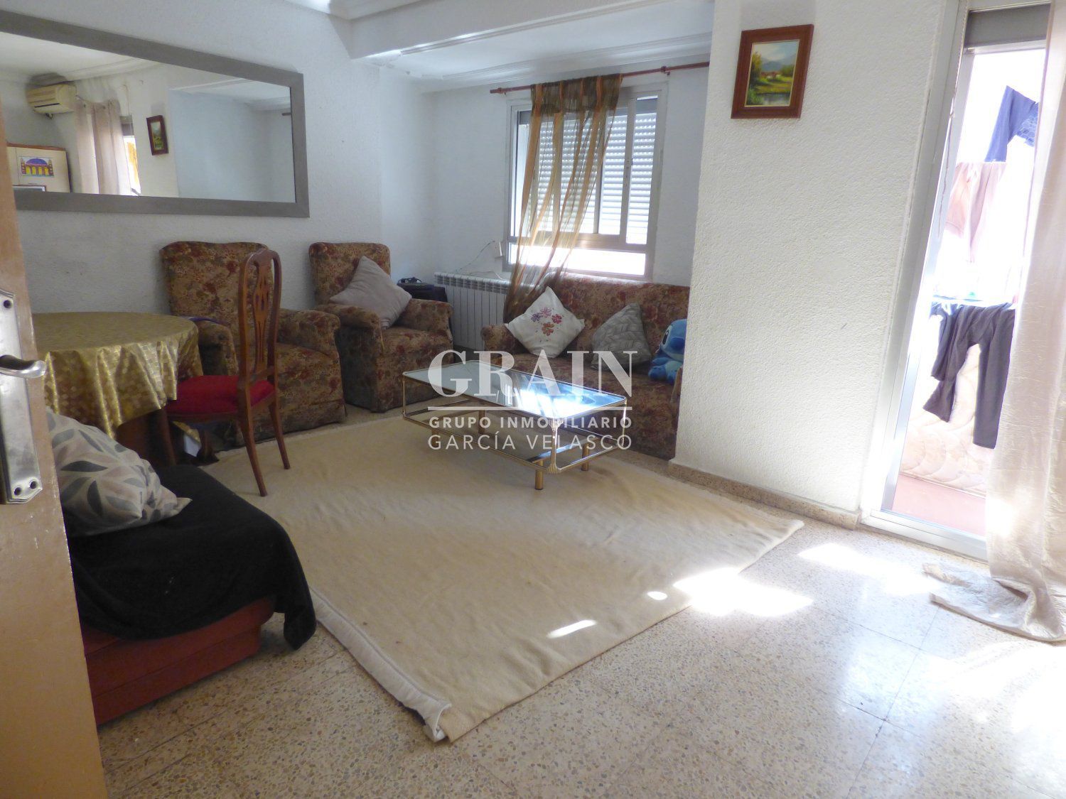 Sala d'estar de Apartament en venda en  Albacete Capital amb Balcó