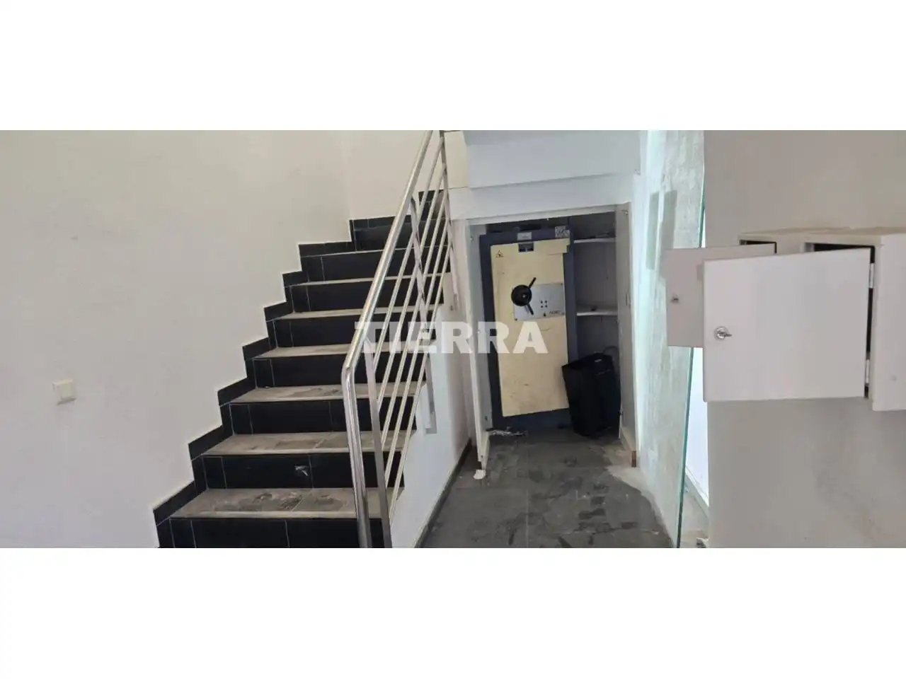 Business premises for sale in Calle Virgen del Rosario, imagen 9