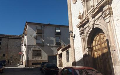 Vista exterior de Pis en venda en  Jaén Capital amb Aire condicionat i Traster