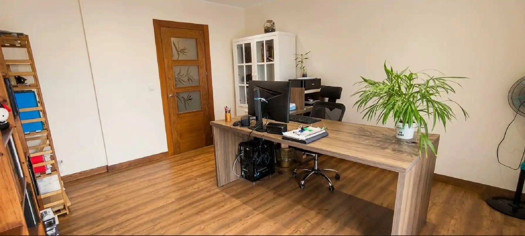 Piso en venta en Torrelavega  con Calefacción y Trastero