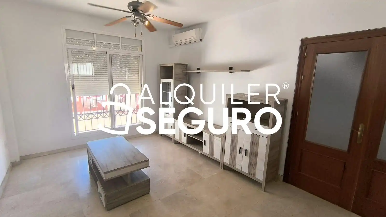 Casa o xalet de lloguer a Reyes Católicos , Bollullos de la Mitación
