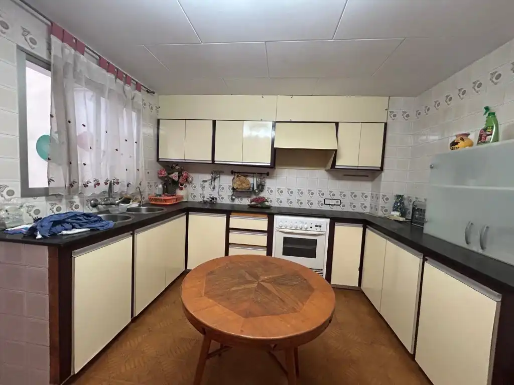 Kitchen of Flat for sale in Carcaixent  with Terrace and Balcony