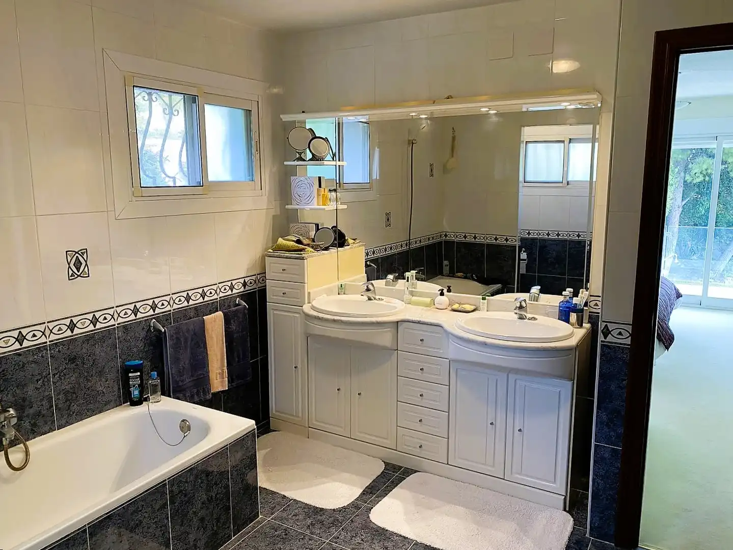 Chalet con piscina en venta en Calle Hernán Cortés 3, imagen 17