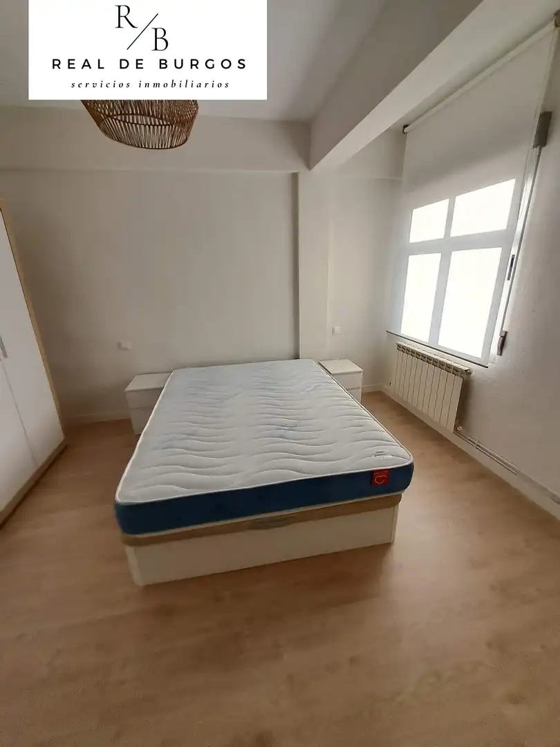 Bedroom of Flat for rent in Valladolid  with Heating and Furnished
