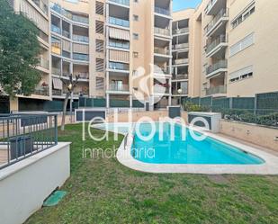 Swimming pool of Flat to rent in Paterna  with Air Conditioner, Terrace and Oven