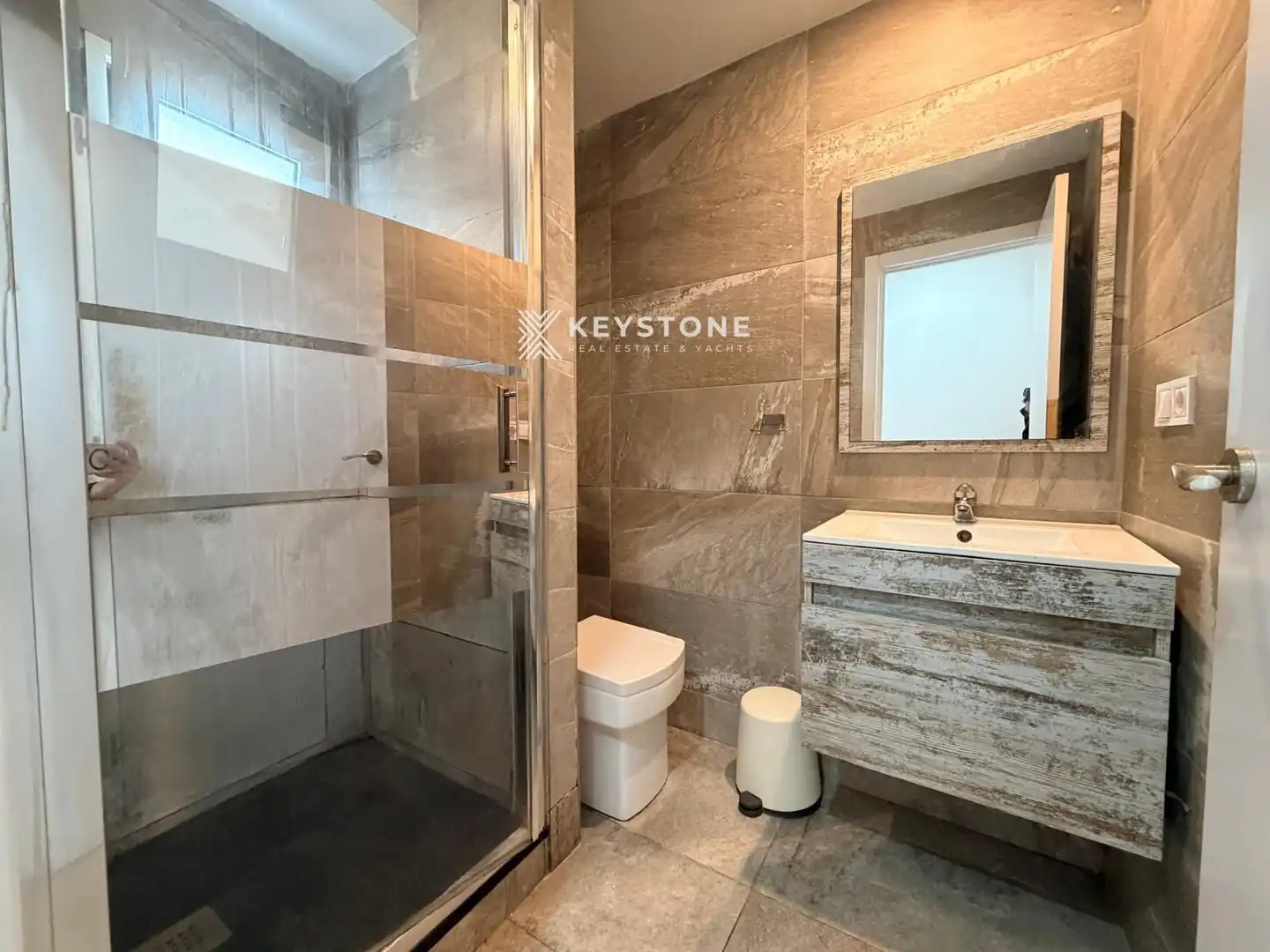 Baño de Piso en venta en  Palma de Mallorca con Aire acondicionado y Terraza