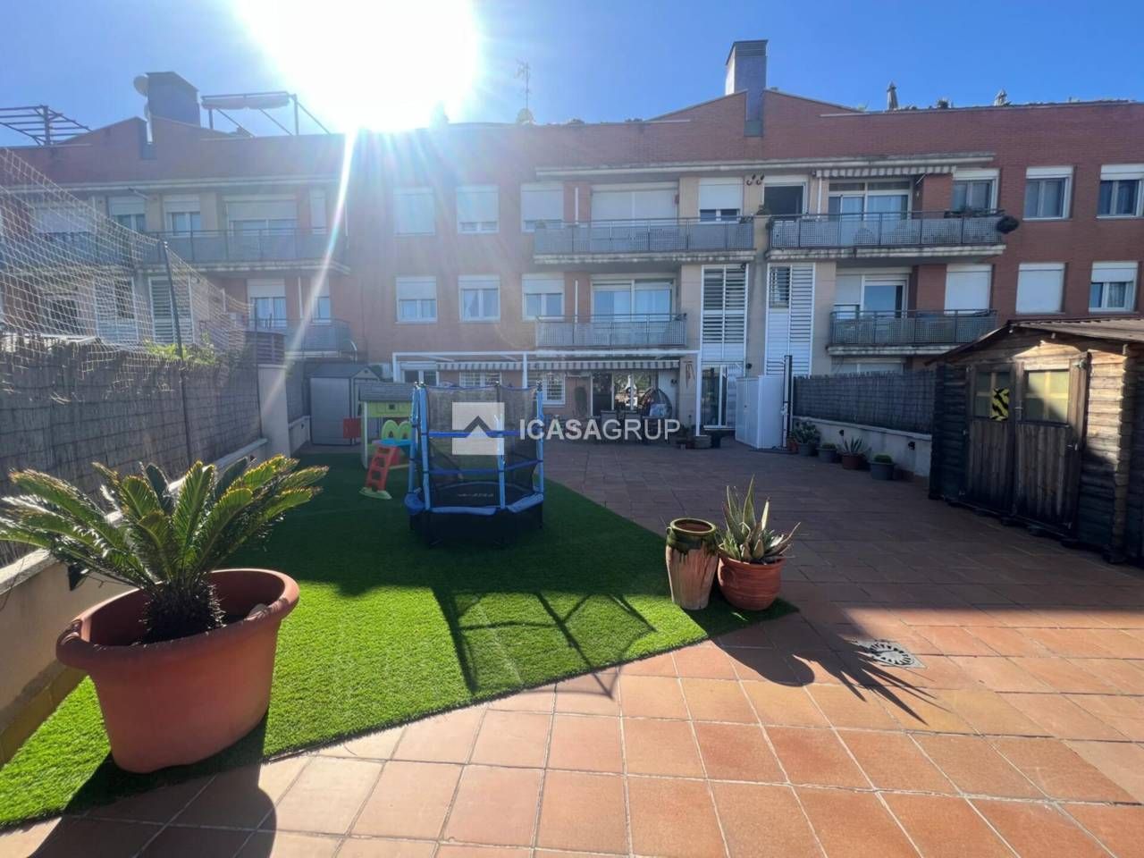 Terrassa de Pis en venda en Rubí amb Aire condicionat, Calefacció i Jardí privat