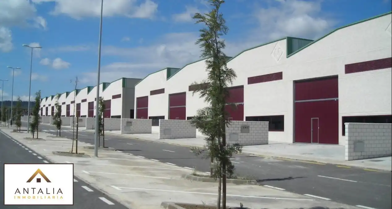 Nau industrial en venda a Montesol - Mejostilla