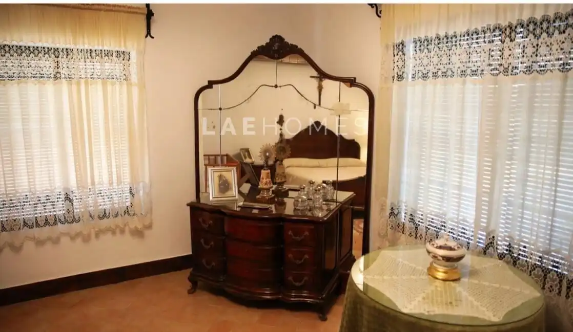 Habitación de Finca rústica en venta en El Castillo de las Guardas con Jardín privado, Terraza y Trastero